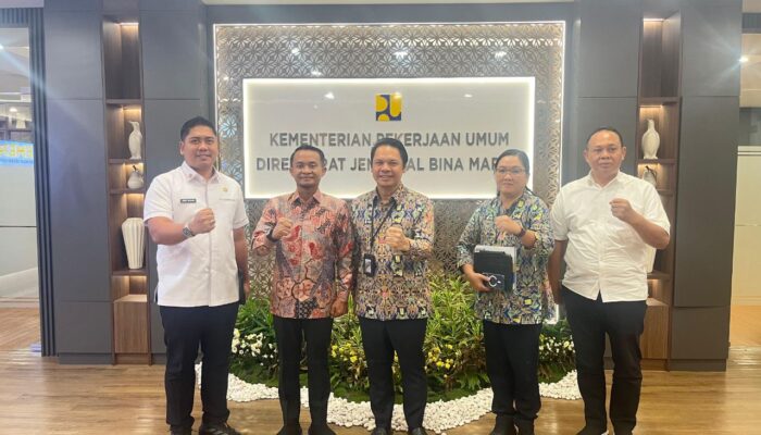 Jemput Bola Anggaran ke Kementerian PU, Bupati Bone Perjuangkan Infrastruktur Jembatan dan Jalan Beton