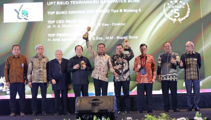 Inovasi RSUD Antar Bupati Bone Raih Penghargaan Top BUMD Award 2026