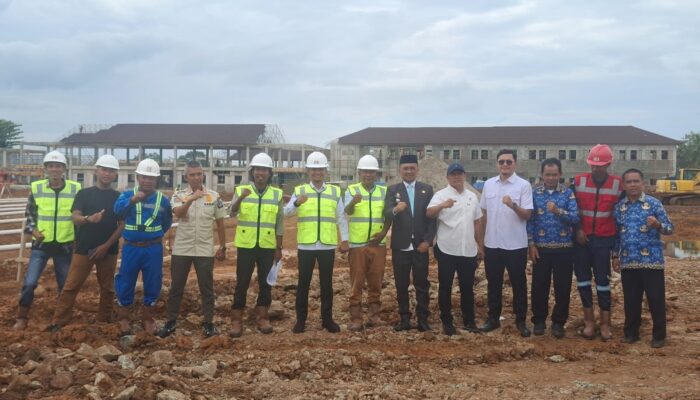 Bupati Bone Tinjau Proyek Sekolah Rakyat Rp230 Miliar, Tekankan Kualitas Pekerjaan