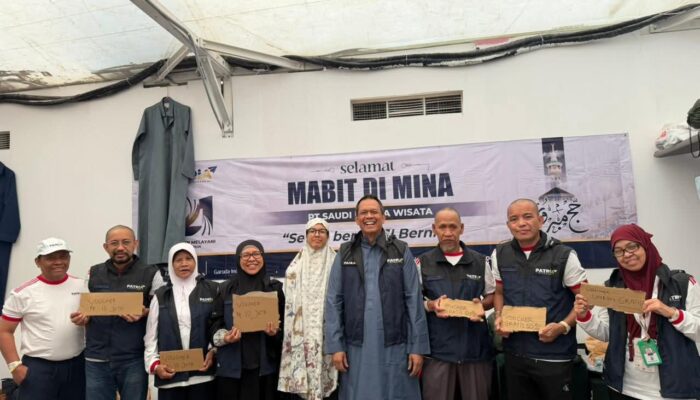 H. Faisal Ibrahim Surur Tebar Berkah di Mina, Bagikan Voucher Umrah hingga 100 Persen