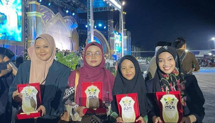 Satu Keluarga di Bone Borong 4 Emas MTQ  Sulsel, Siap Wakili ke Nasional di Jawa Tengah