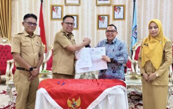 Kanwil DJP Sulselbartra dan Pemkab Bone Teken MoU Layanan Perpajakan di Mall Pelayanan Publik Bone