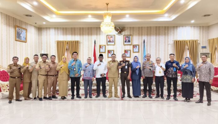 Sejumlah Instansi Teken MoU Bersama Pemkab Bone untuk Penguatan Layanan Publik