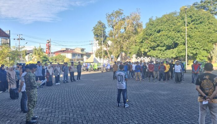 Bupati Bone Kumpulkan Lurah dan Operator Motor Sampah, Tekankan Pemanfaatan Sesuai Fungsi