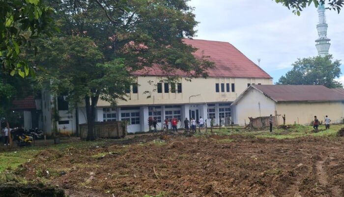 Sehari Usai Disidak Bupati Bone, Area Kantor UKPBJ Bersih dari Tumpukan Sampah