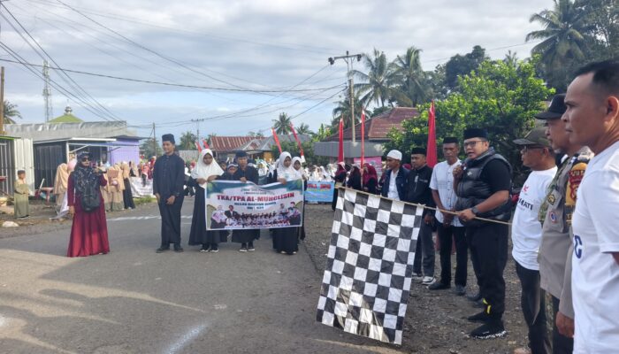 Camat As’yari Pratama Lepas Pawai 1 Muharram di Kecamatan Bengo, Dipusatkan di Desa Lili Riawang