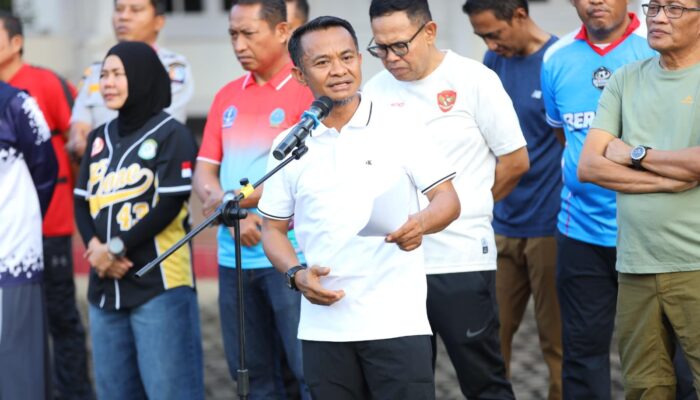 Bupati Bone Gaungkan Semangat Atlet Porprov: Tuan Rumah yang Baik, Tuan Rumah yang Juara, Janjikan Bonus “Emas Dibayar Berlian”