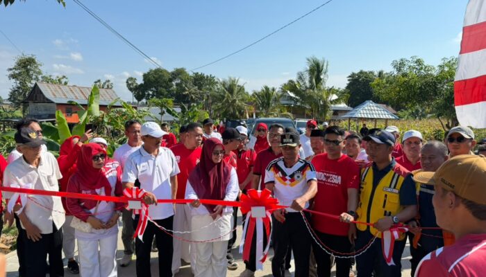 Bupati Bone Resmikan Jalan Beton Ruas Telle- Timurung 2, 4 Kilometer, Tegaskan Infrastruktur Jadi Prioritas Pembangunan