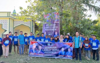 Indra Jaya Pimpin Aksi Bersih Masjid, Demokrat Bone Gaungkan Langit Biru Indonesia Asri