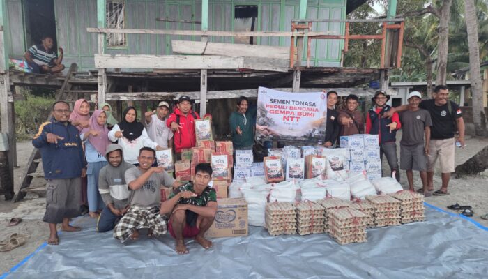PT Semen Tonasa Hadir untuk Pengungsi Gempa di NTT, Bawa Bantuan dan Trauma Healing