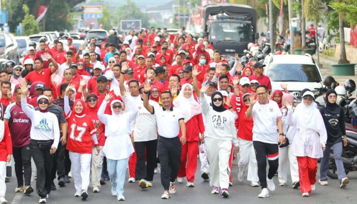 Ribuan Warga Hadiri Roadshow HUT ke-81 RI, Bupati Bone Ajak Perkuat Kebersamaan dan Semangat Membangun Daerah