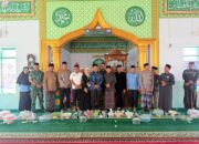 Warga Sijelling Bone Hadirkan Pimpinan Ponpes As’adiyah Mabbarakka Bulukumba di Momentum Maulid