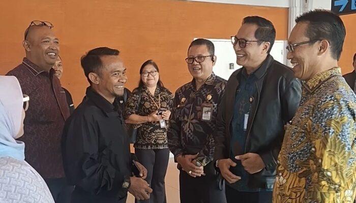 BupAAS Kunjungi Peternakan Terintegrasi di Bali, Perkuat Pengembangan Hilirisasi Ayam Terintegrasi di Bone