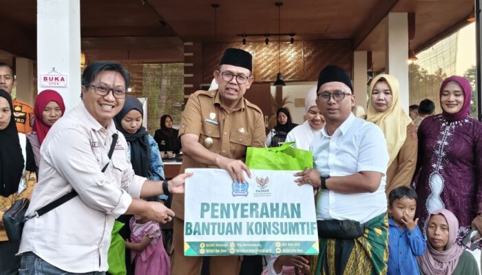 Wabup Bone AAP Bersama BAZNAS Salurkan Bantuan untuk Warga Pedalaman Tellu Limpoe