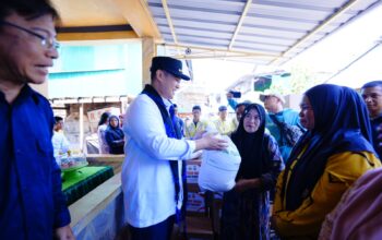 Bupati MYL Bersama Forkopimda Turun ke Pulau, Salurkan Bantuan untuk Ratusan Warga