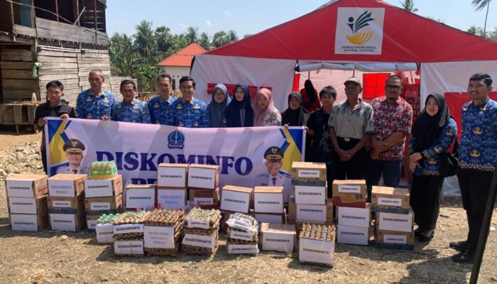 Solidaritas untuk Korban Kebakaran Sanrangeng, Diskominfo Bone Salurkan Bantuan untuk Warga Terdampak