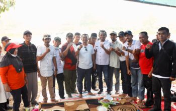 Bupati Bone Hadiri Pesta Rakyat Waekeccee, Pesta Rakyat dengan Tradisi Mabbaje dan Majjala