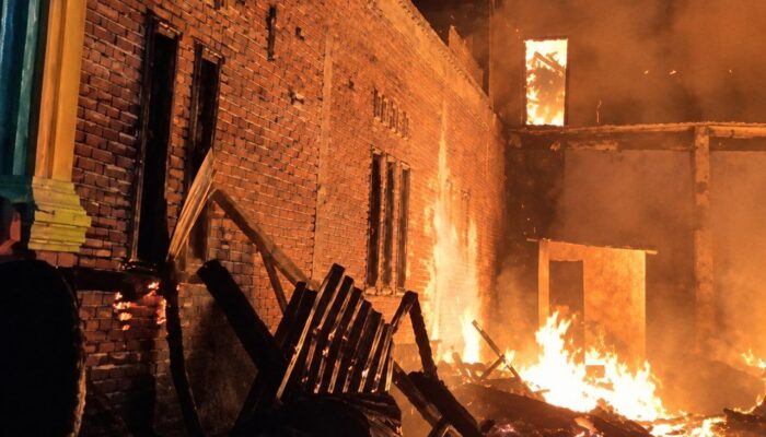 Duka di Desa Uloe Bone, Dua Rumah Hangus Terbakar, Satu Korban Meninggal