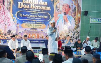 Wabup Bone Hadiri Takziah Ibunda Kapolda Kaltara di Salomekko, Ustaz Das’ad Latif Sampaikan Tausiah